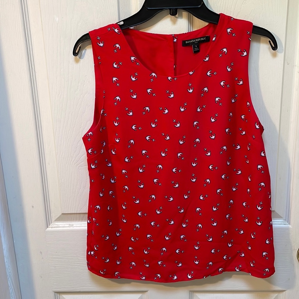 Banana Republic sleeveless work blouse, small